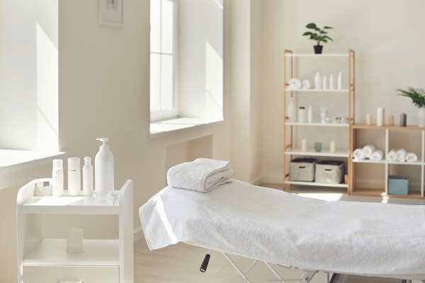 Rozy Beauty Salon Interijer